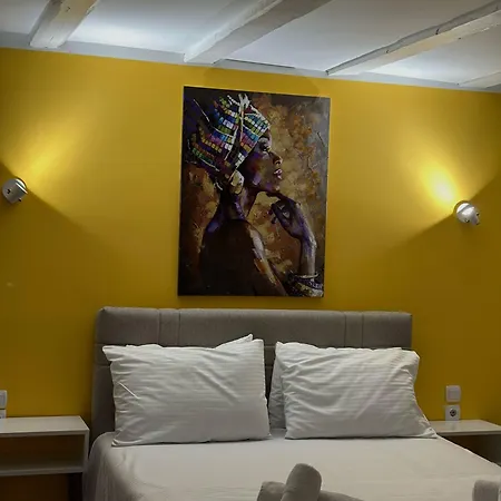 Storia * Ni